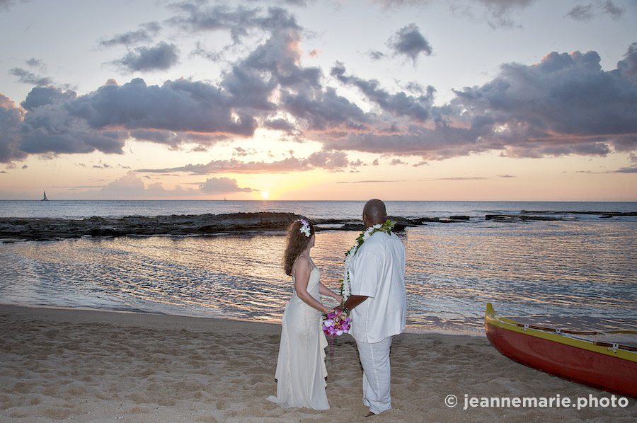 jeannemarie-photo-hawaii-wedding-paradise-cove-20