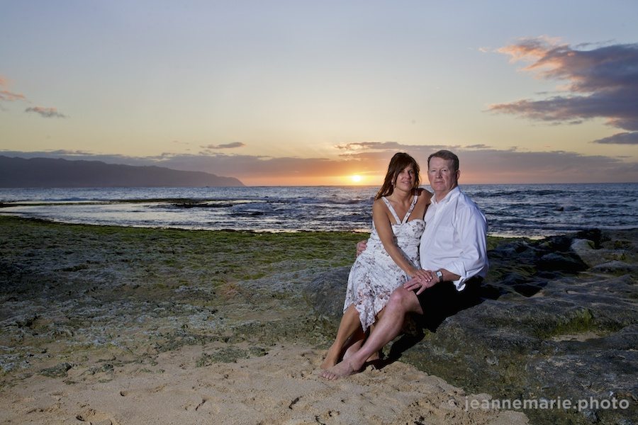 Hawaii Wedding photographer, Honolulu Wedding photographer, Oahu Wedding photographer, North Shore, Hawaii, Beach, Beach Wedding, Bride, Groom, Sunset, outdoors