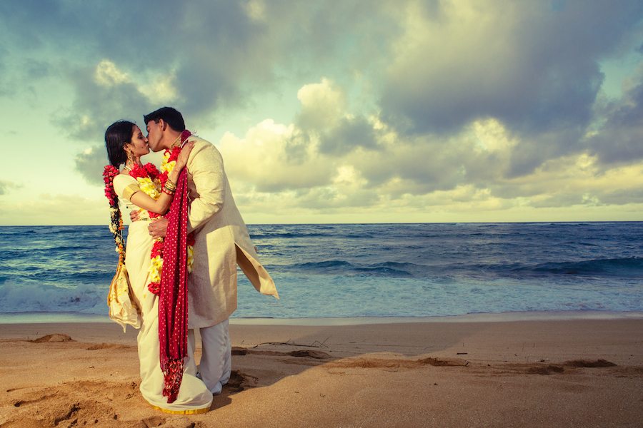 "Indian wedding", Kauai, "Marriott coconut beach" bride-groom