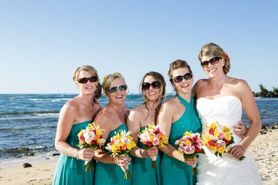 hawaii destination wedding, north shore bride, brides maids