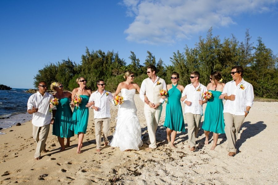 hawaii destination wedding, north shore, bridal party, beach