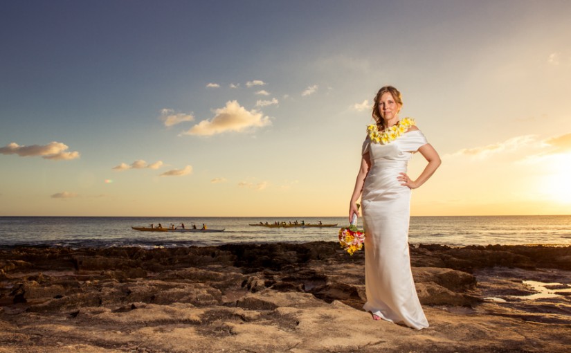 wedding ceremony, oahu, Lanikuhonua, sunset, portrait, bride, weddinggown