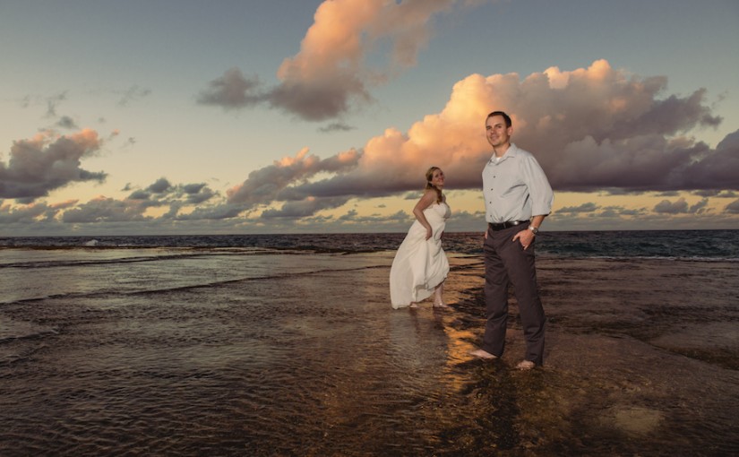 oahu wedding photographer, beach at sunset
