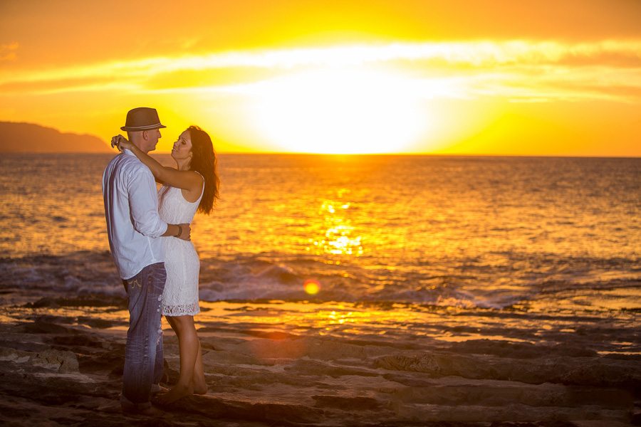 What to wear the your engagement session, Hawaii, Oahu