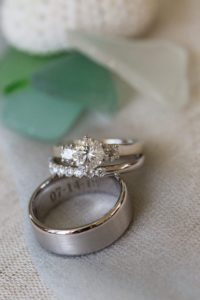 wedding bands, diamond engagement ring