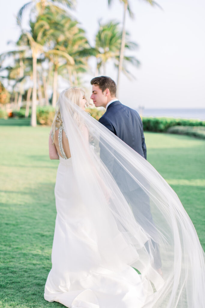 Modern Romantic Four Seasons Oahu Wedding 26 Kaitlynn Seth 3140