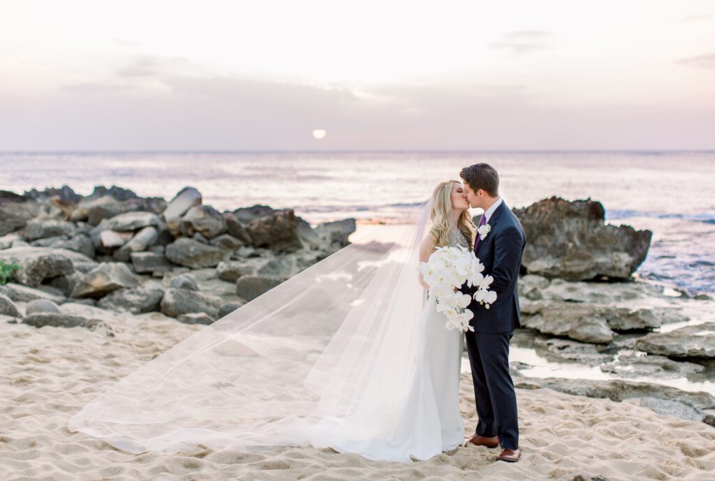 Modern Romantic Four Seasons Oahu Wedding 18 Kaitlynn Seth 3401