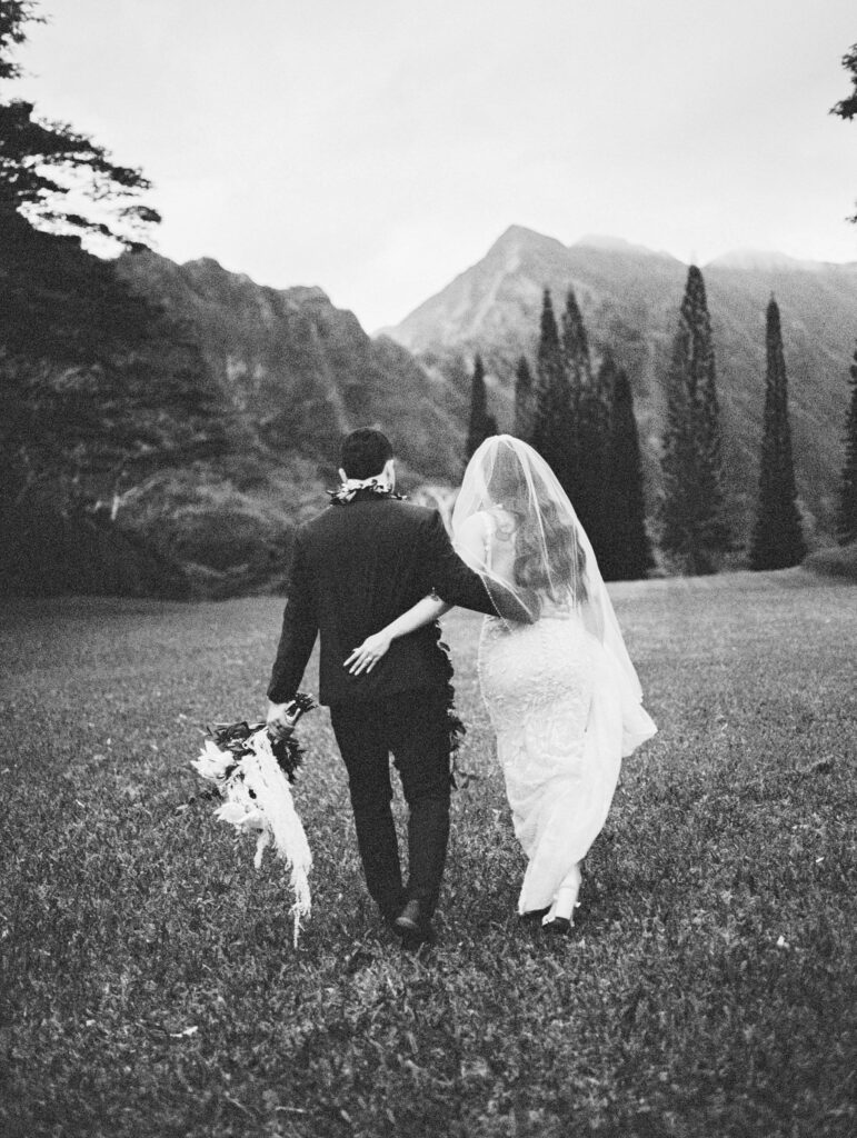 Bride and Groom Film Image Hawaii Bride 0997 R1 E002
