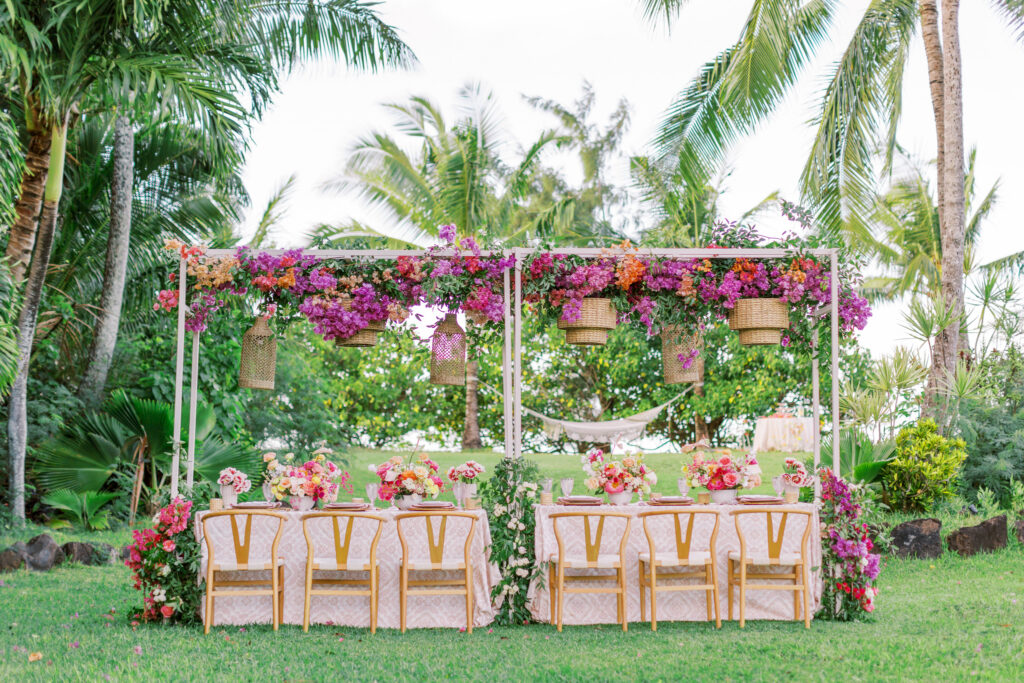 Designs by Hemingway Wedding florist Hawaii, Luxury wedding florals