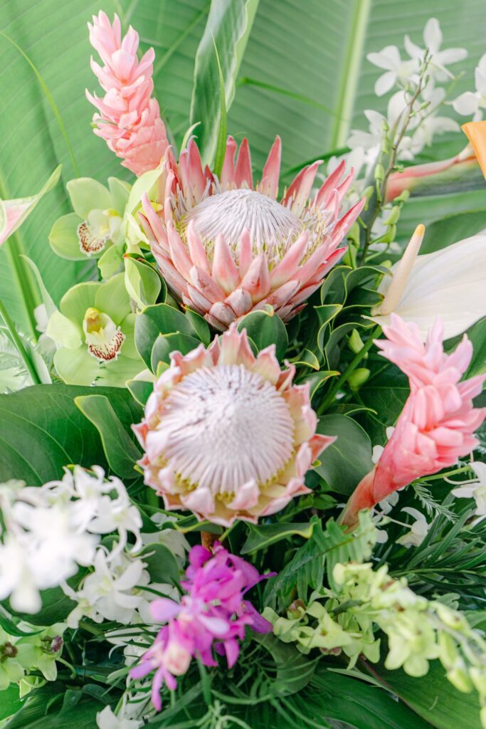 Royal Hawaiian Wedding Photographer 1028